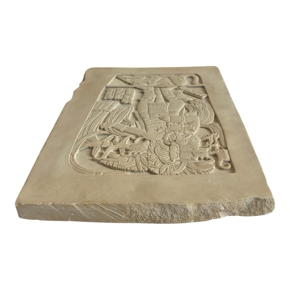 Carved Limestone Mayan Bas-Relief Panel By Artist GILBERTO SILVA RIVERA Plaque - Picture 4 of 7